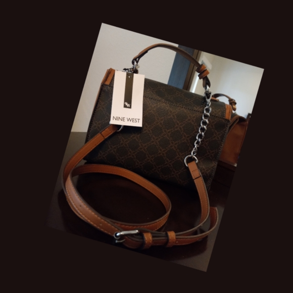 Handbag - Picture 3 of 5